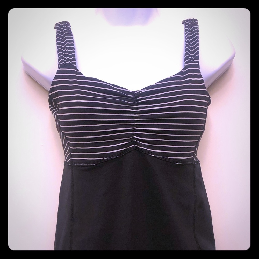 Lululemon black & white stripe tank